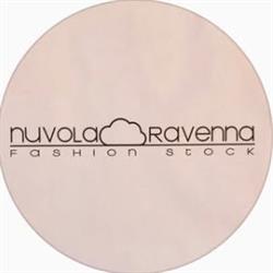 Nuvola fashion stock abbigliamento firmato prezzi outlet