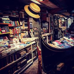 libreria Acqua alta
