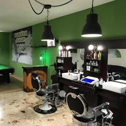 Carlo Barber Shop