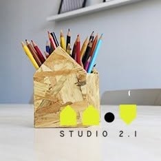 Studio 2.1