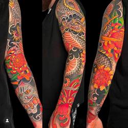 Cherry Tattoo & Piercing 2