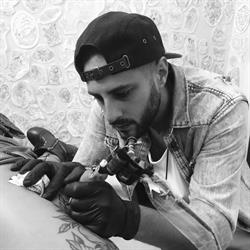 "TATUERIA" Santo Tattooer