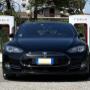 tesla noleggio con conducente