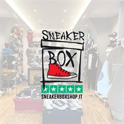 Sneaker Box