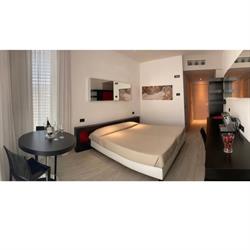 Hotel Blue Shades
