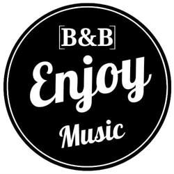 B&B enjoy music