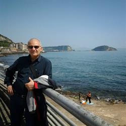 DR.ANIELLO IOVINE