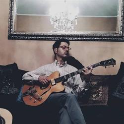 corsi e lezioni di chitarra online con Mario Pelagatti