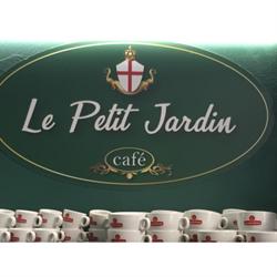 Le Petit Jardin