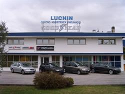 Luchin Gomme (Autolavaggio orario Estivo)