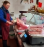 Preparazione costate per ristorante
