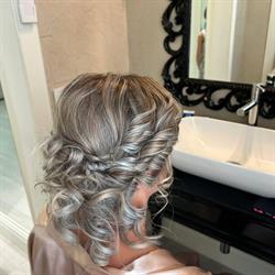 Enza style parrucchiera