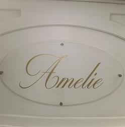 Amelie Lounge Bar