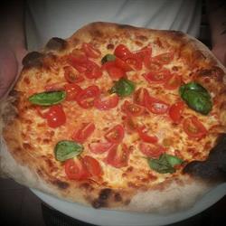 Pizzeria 100