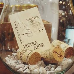 Enoteca Vini Sfusi Pietra Apua