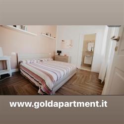 Gold Apartment