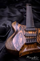 Rusti Guitars - Costruzione e riparazione di chitarre e bassi