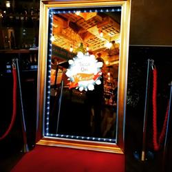Party Mirror Italia