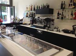 BAR JOLLY I.D.
