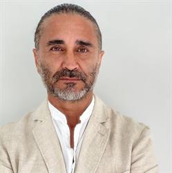 Rino lo stilista dei tuoi capelli