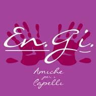 EN.gi.amiche per i capelli