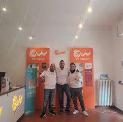 Windtre Borgomanero c.so Roma 38