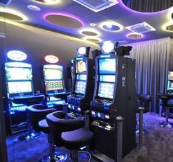 QUEEN sala videolottery Corato