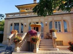 Marta Guest House