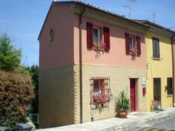 Casa Vacanze b&c, la Tua Casa nelle Marche -Mondolfo-Pesaro Urbino
