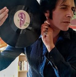 Living in the past Vinyl Records/old books