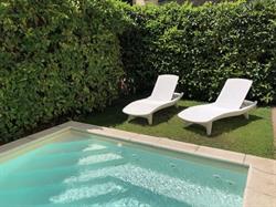 Villa Capri Apartment and Room