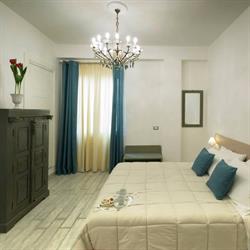 Piazza Martiri Rooms