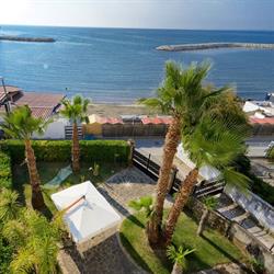 Baia Azzurra residence