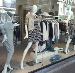 WHY mood of Milano
