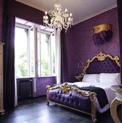 Pope's Suites