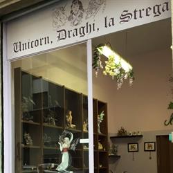 Unicorn, Draghi, la Strega