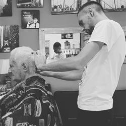 Tony Barber Shop