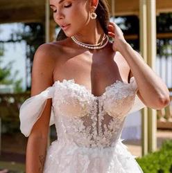 Royal Deluxe wedding Atelier