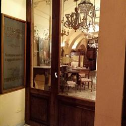 Antichità-Restauro di Angela Teti