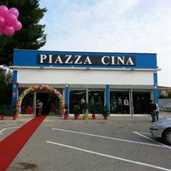 Piazza Cina