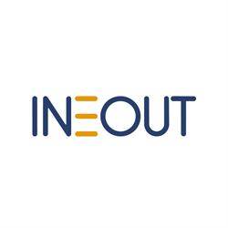 In e Out di Cristina T.