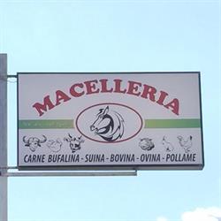 Macelleria Straccione - Non solo carni equine