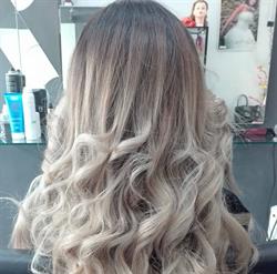 HAIR STYLE SARA