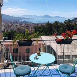 B&B Pacifico, uno sguardo su Napoli