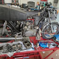Officina moto da Johan