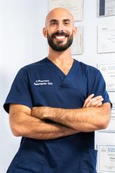 Claudio Ferrari, Osteopata
