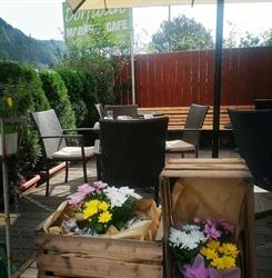 Dorflodn - Café Obervintl der Engl Manuela