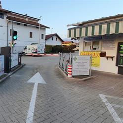 Papurel Park Sas - Parcheggio Privato