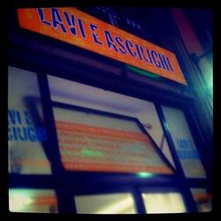 Lavanderia - Laundromat di Bologna