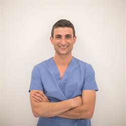 Claudio Cava Osteopata